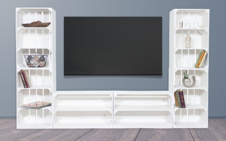 tv-board-regal-schrank-aus-holzkisten-wohnwand